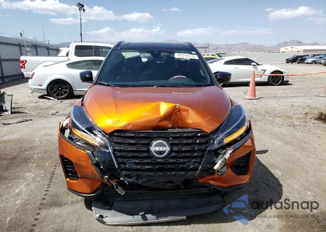 2023 Nissan Kicks Sr z USA, uszkodzony, nr VIN 3N1CP5DV5PL519637
